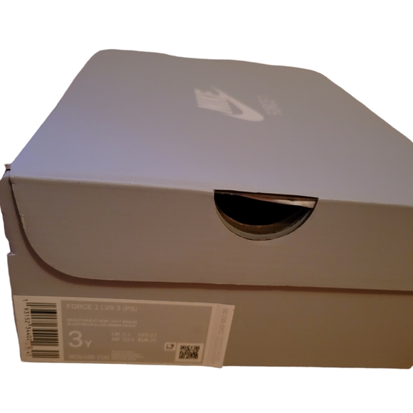 Children Nike Size 3Y - Picture 2 of 2